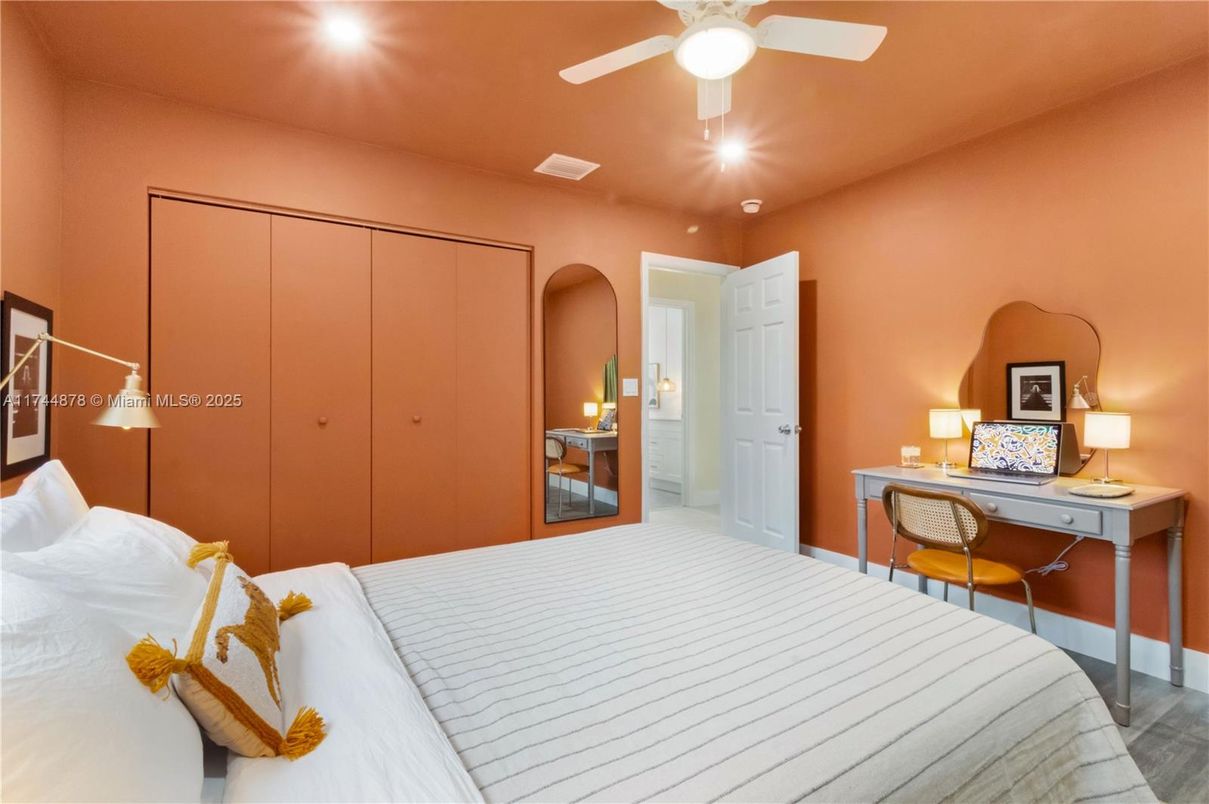 Bedroom, Home Office, Interior, Recessed Lighting