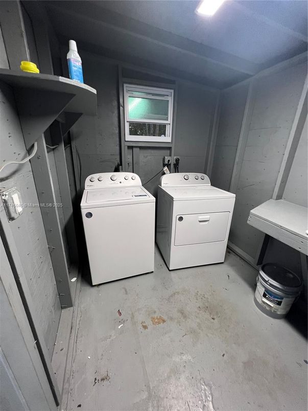 Interior, Recessed Lighting, Washer