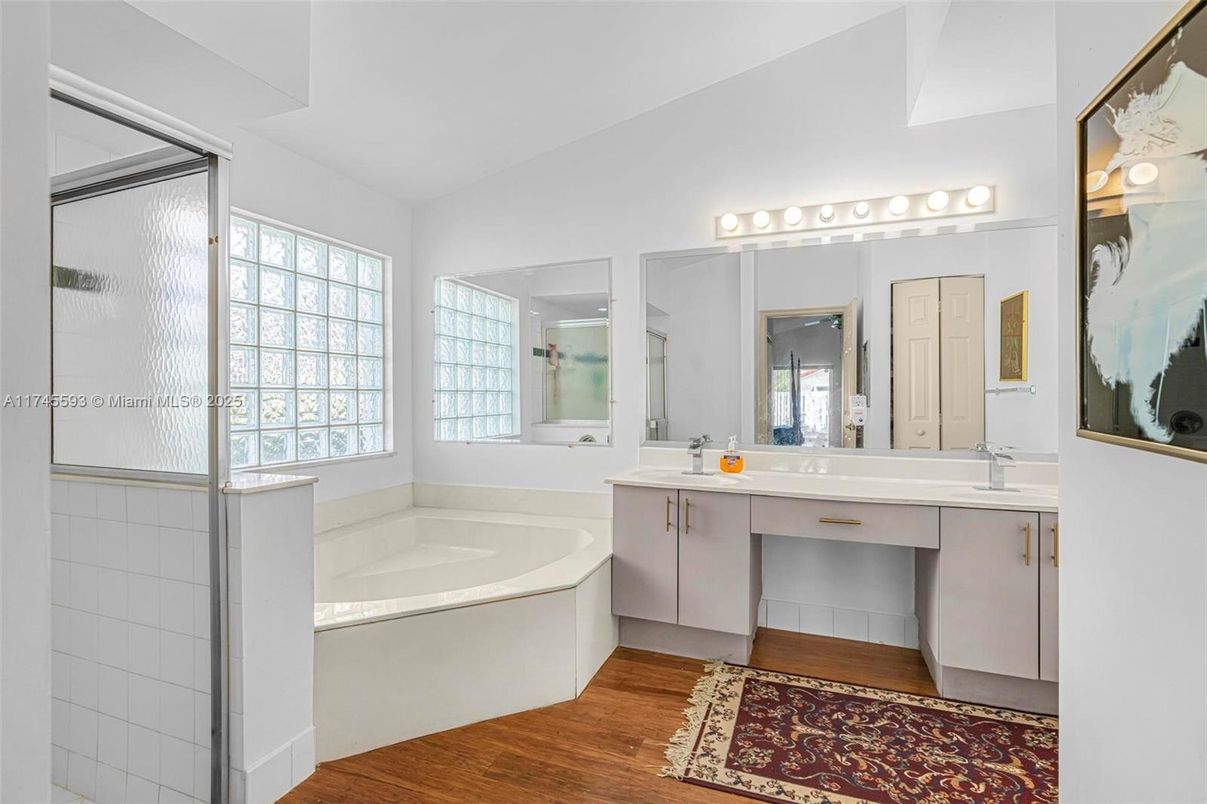 Bathroom, Dual Sink Vanities, Interior, Wood Texture Flooring