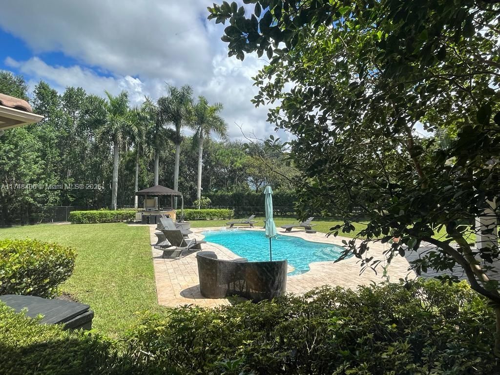 Backyard, Exterior, Pool
