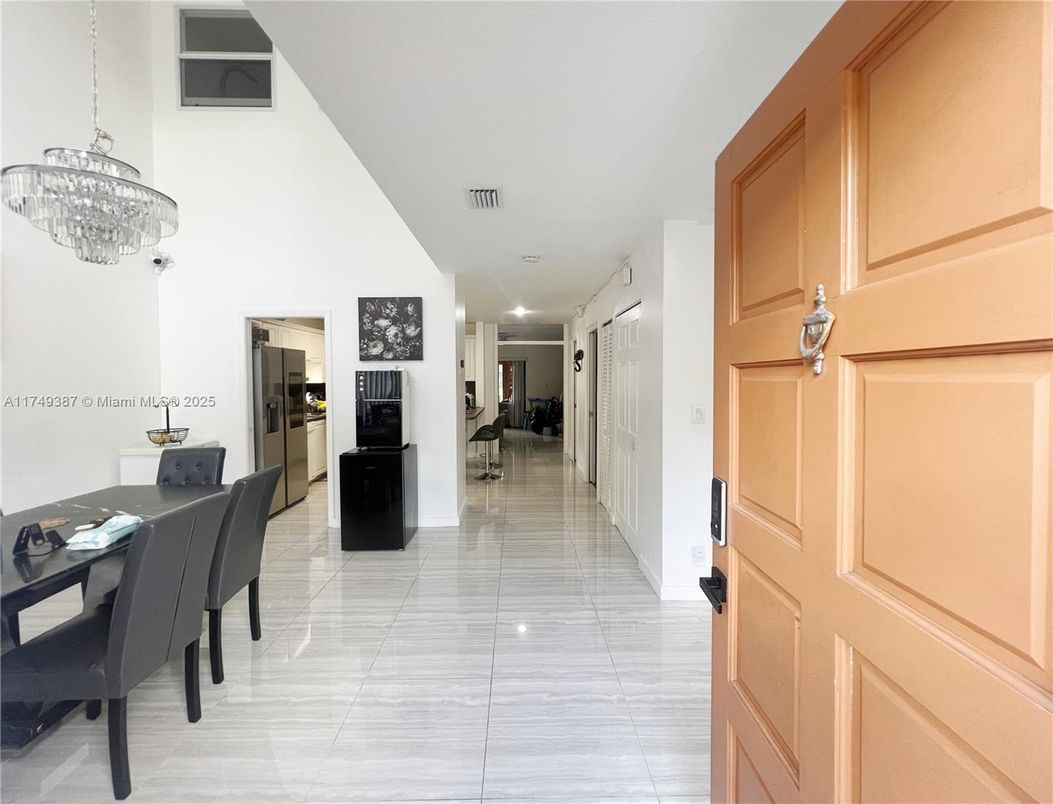 Chandelier, Dining room, Interior, Recessed Lighting