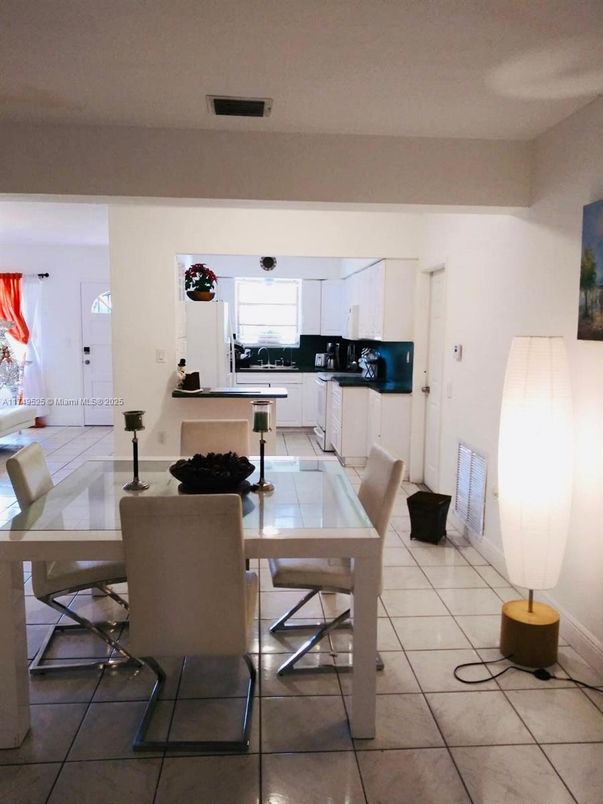 Dining room, Interior, Kitchen