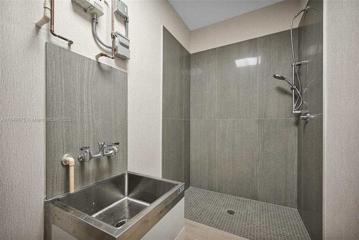Bathroom, Interior