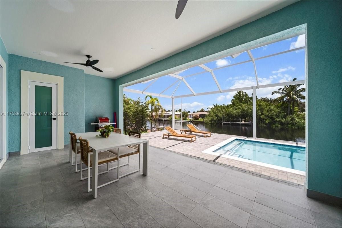 Dining room, Glass Ceilings, Interior, Pool, Sun Room