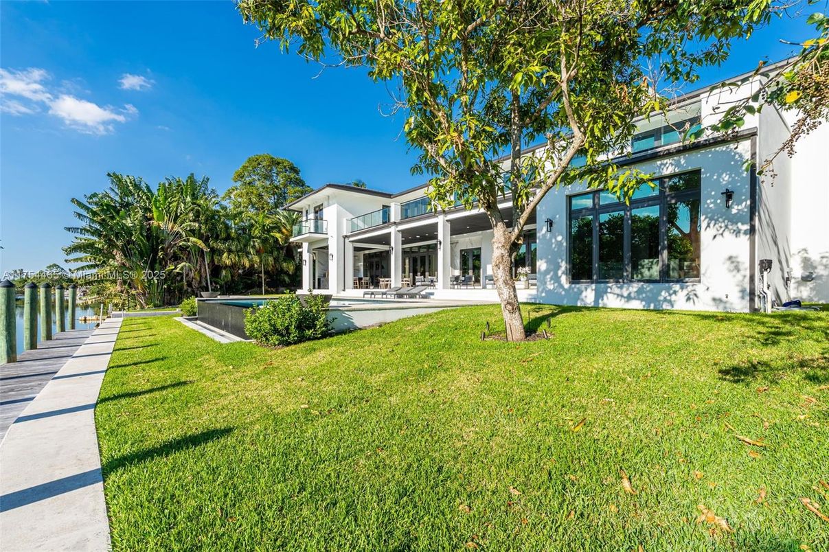 Backyard, Exterior, Pool