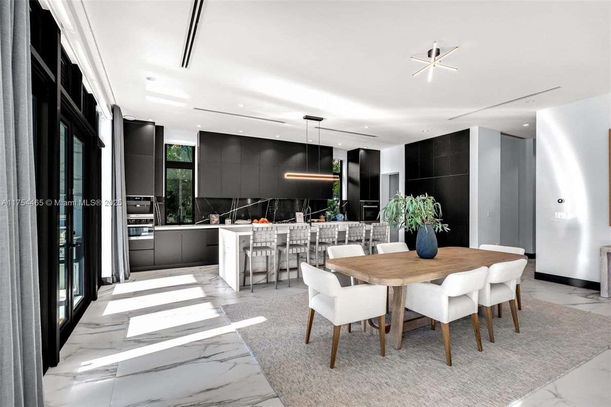 Dining room, Interior, Kitchen, Marble, Pendant Lights, Recessed Lighting, Stainless Steel Appliances