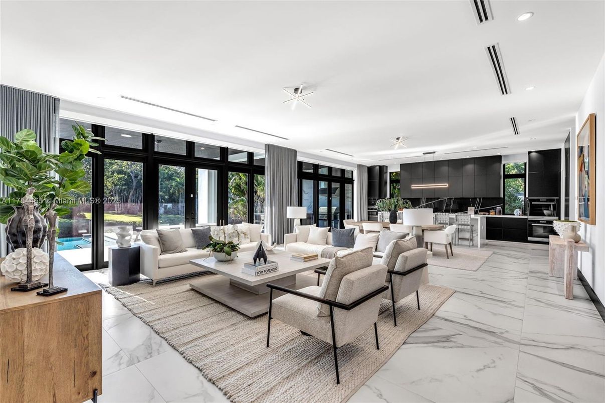 Dining room, Interior, Kitchen, Living room, Marble, Pendant Lights, Recessed Lighting