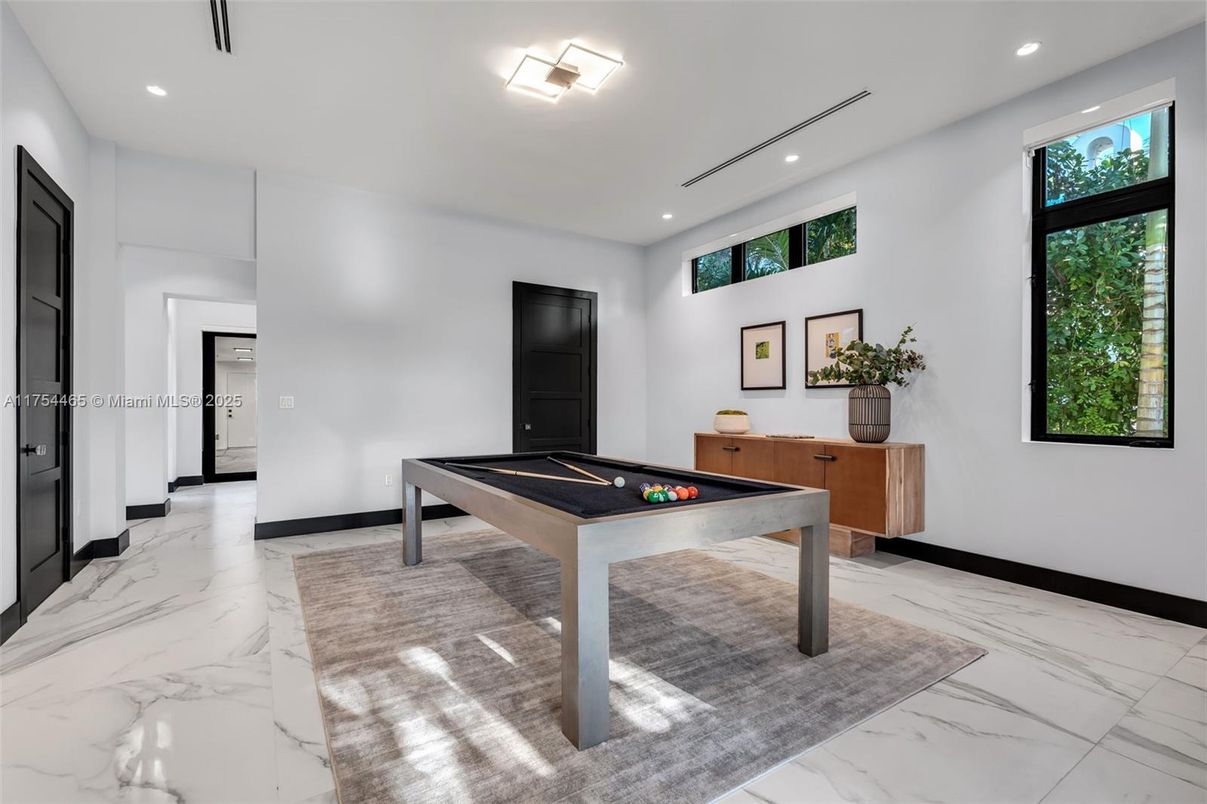 Billiard Table, Game Room, Interior, Marble, Recessed Lighting