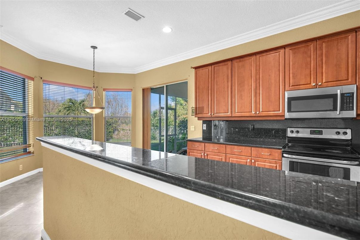 Interior, Kitchen, Pendant Lights, Recessed Lighting