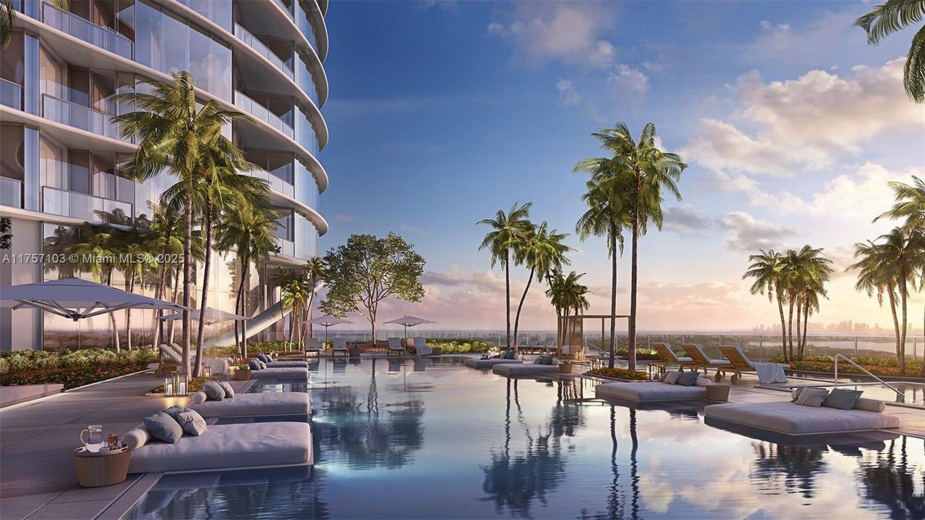 Exterior, Pool, Water