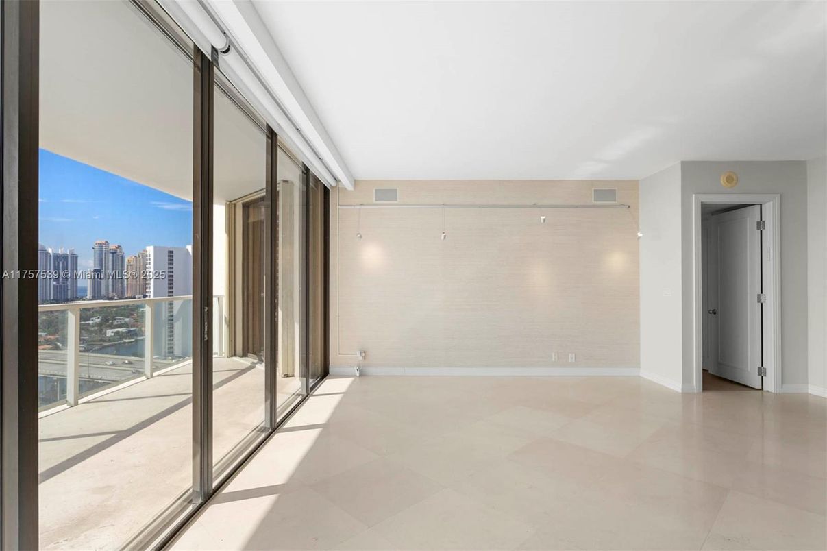 Interior, Empty room, Other