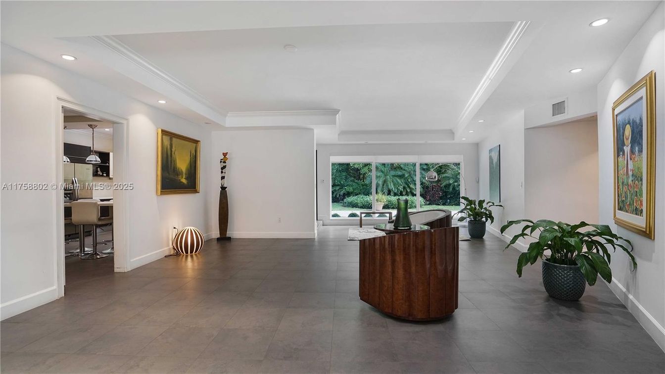 Interior, Recessed Lighting