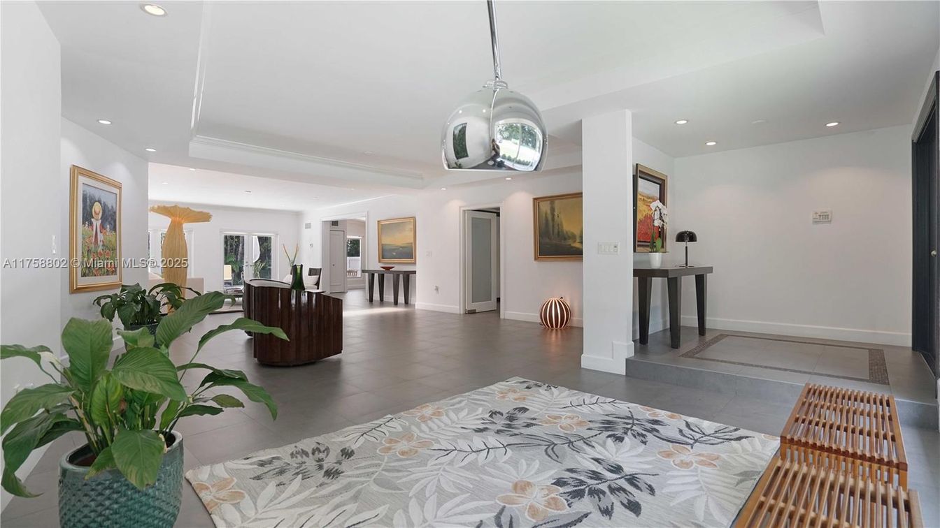 Interior, Pendant Lights, Recessed Lighting