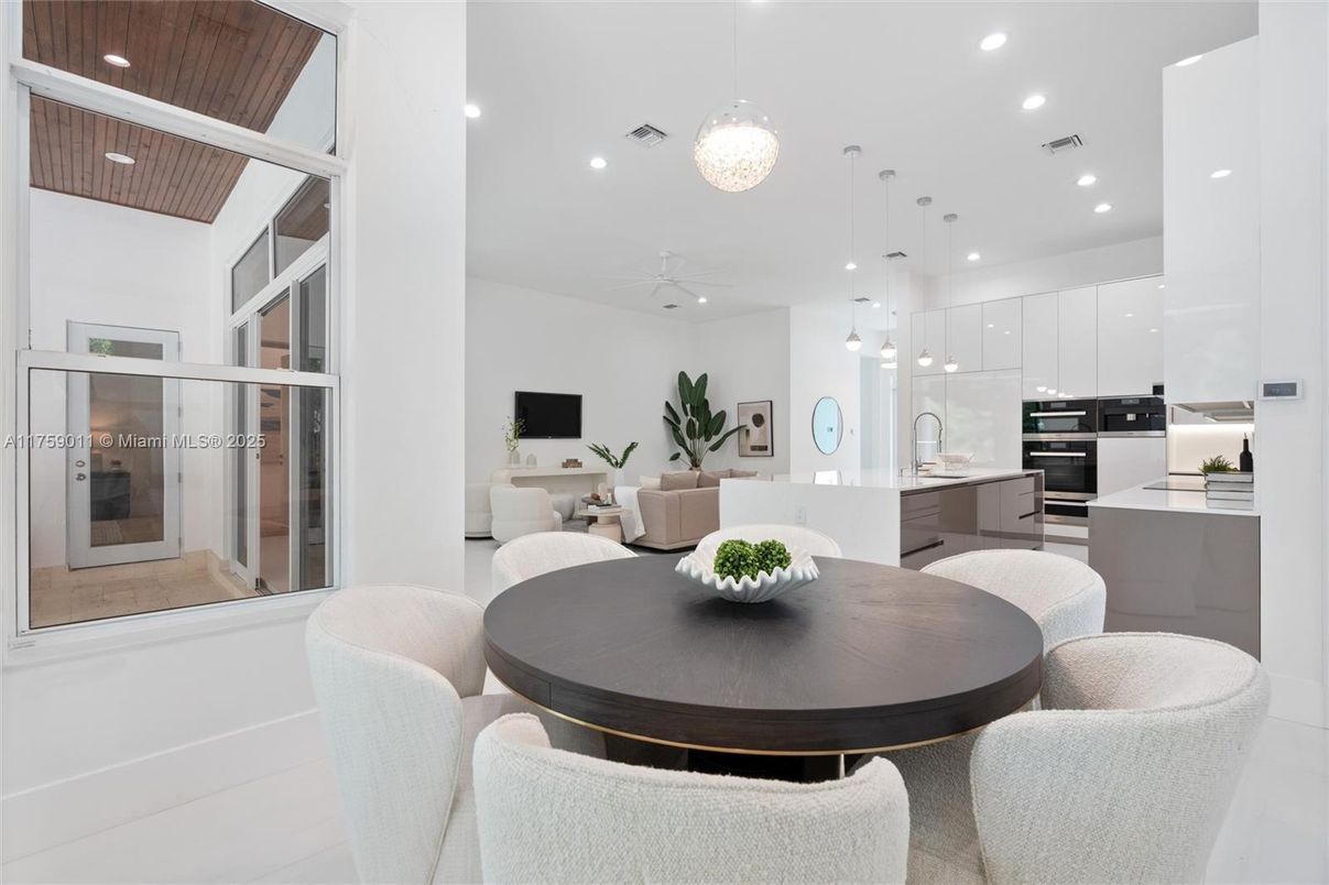 Dining room, Interior, Kitchen, Living room, Pendant Lights, Recessed Lighting, Stainless Steel Appliances, Wooden Ceilings