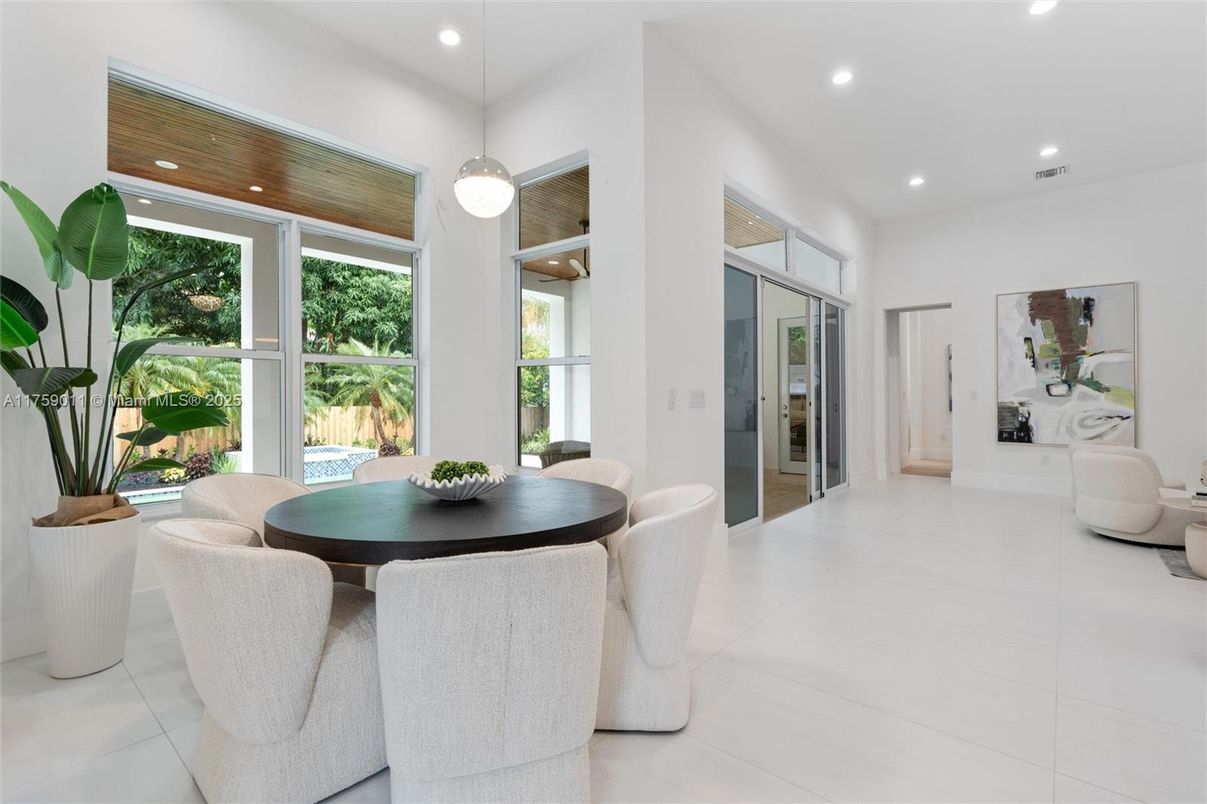 Dining room, Interior, Pendant Lights, Recessed Lighting, Wooden Ceilings
