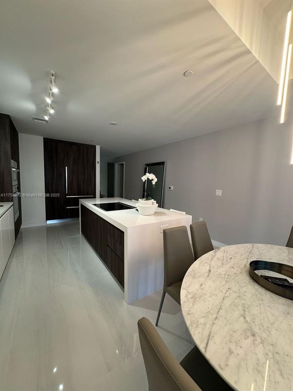Dining room, Interior, Kitchen, Marble, Recessed Lighting