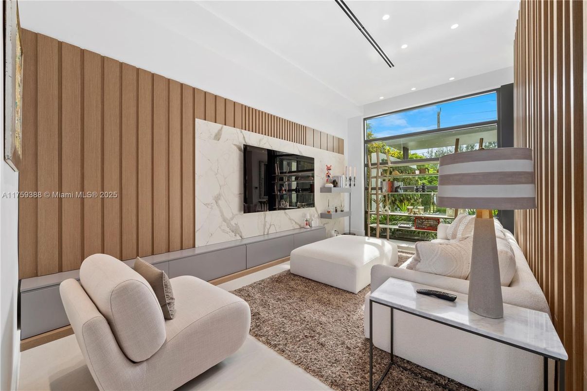Interior, Living room, Recessed Lighting