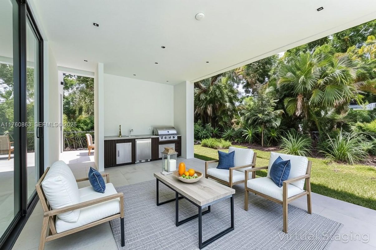 Exterior, Outdoor Kitchen, Recessed Lighting