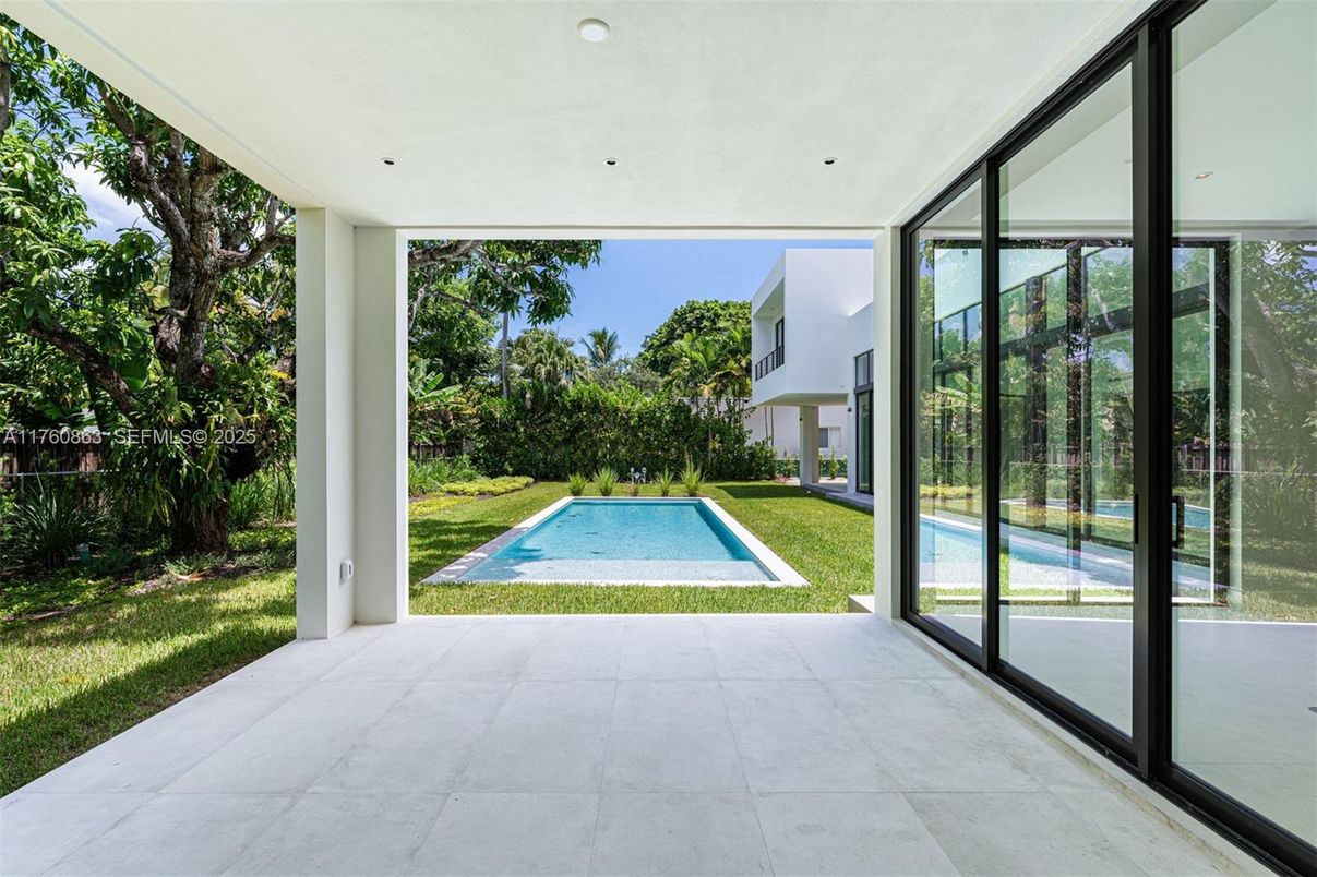 Interior, Pool, Recessed Lighting