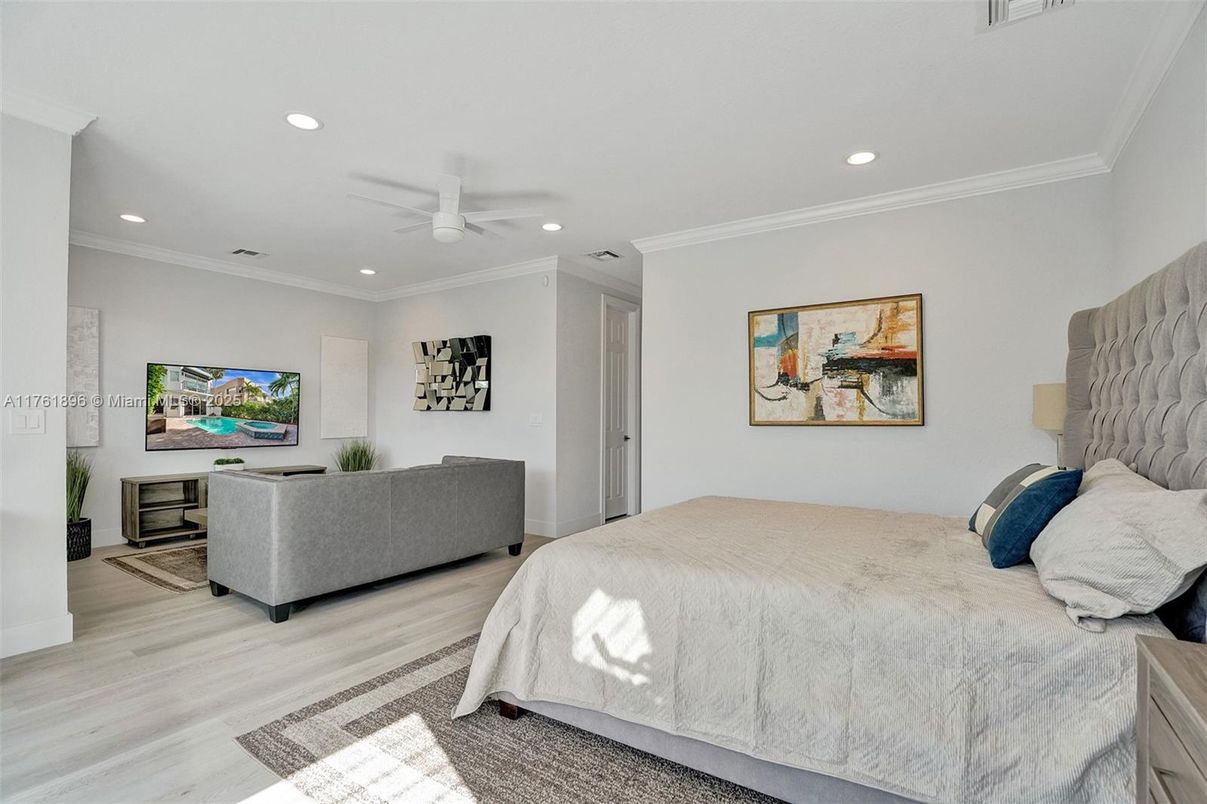 Bedroom, Interior, Recessed Lighting, Wood Texture Flooring