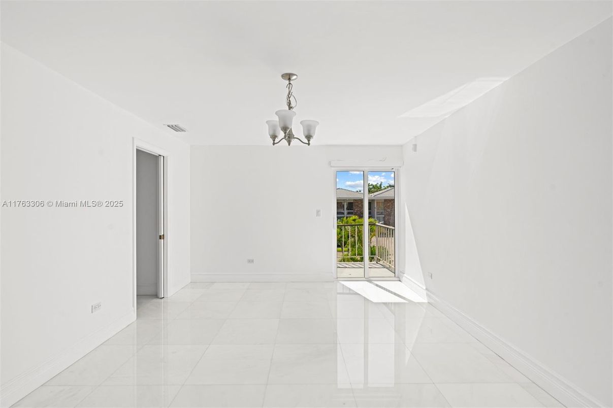 Chandelier, Empty room, Interior, Marble
