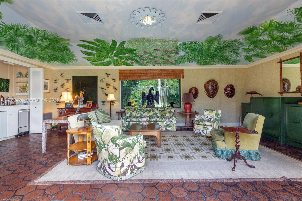 Interior, Living room