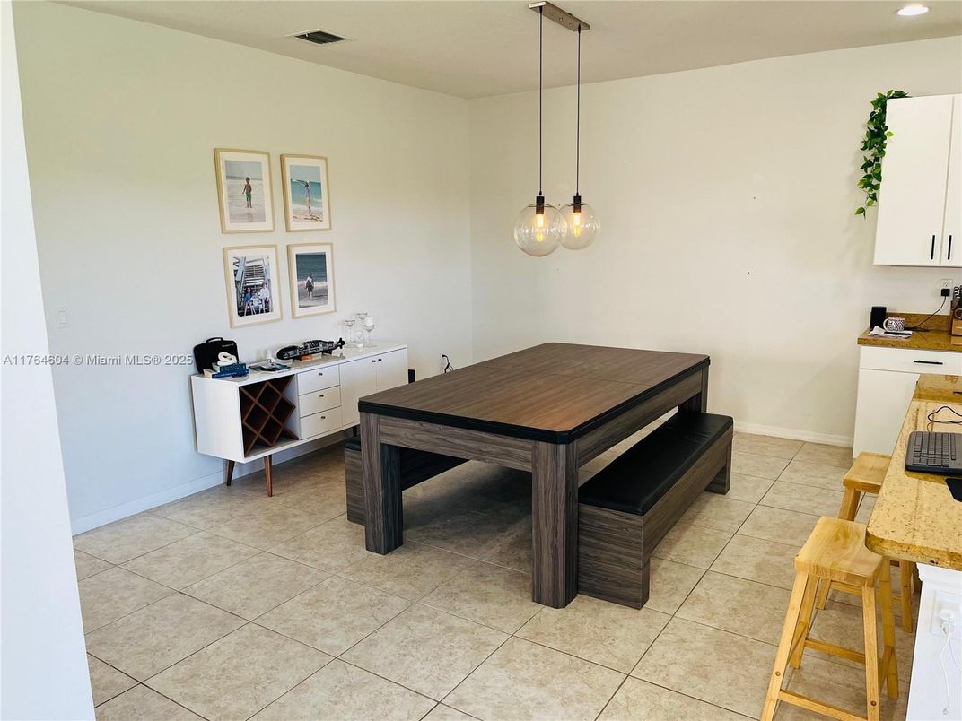 Interior, Pendant Lights, Recessed Lighting