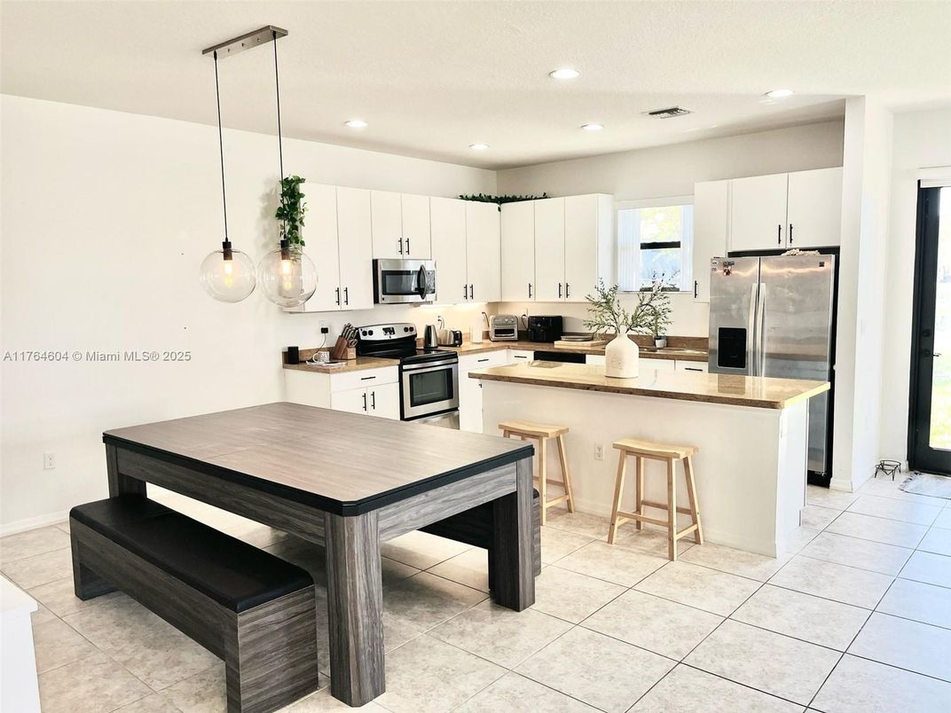 Interior, Kitchen, Pendant Lights, Recessed Lighting, Stainless Steel Appliances