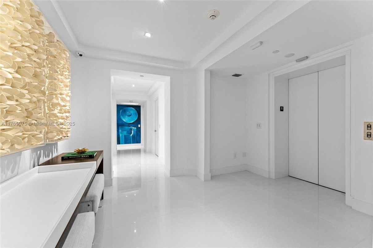 Elevator, Interior, Recessed Lighting