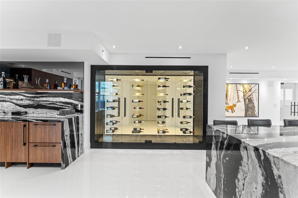 Interior, Recessed Lighting, Wine Storage
