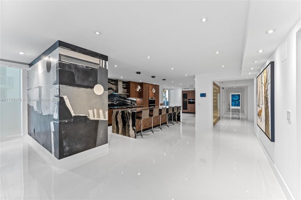 Interior, Kitchen, Pendant Lights, Recessed Lighting, Stainless Steel Appliances