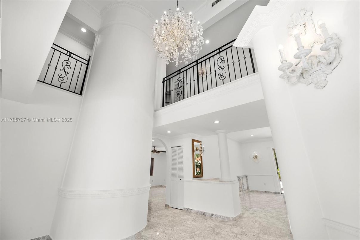 Chandelier, Interior, Recessed Lighting