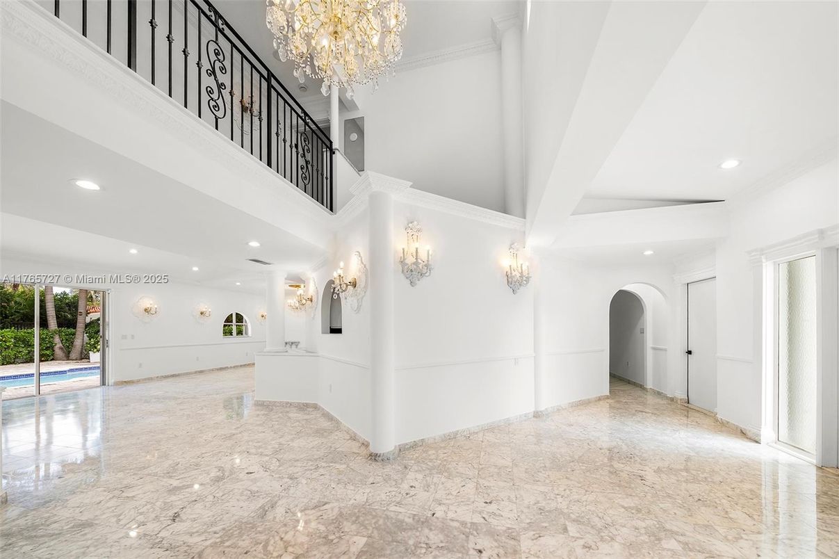 Chandelier, Interior, Marble, Recessed Lighting