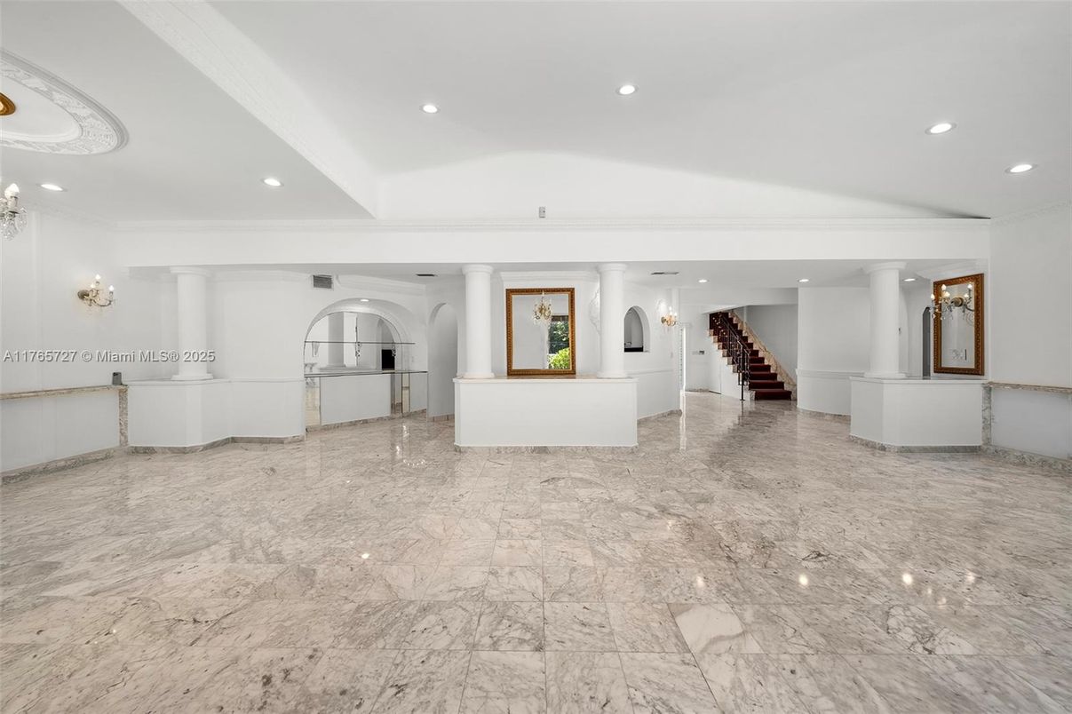 Interior, Marble, Recessed Lighting