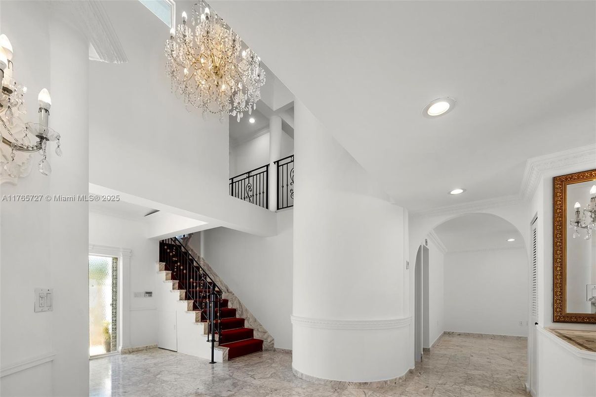 Chandelier, Interior, Marble, Recessed Lighting