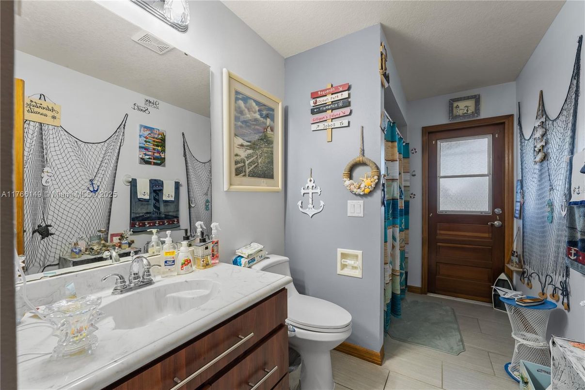 Bathroom, Interior