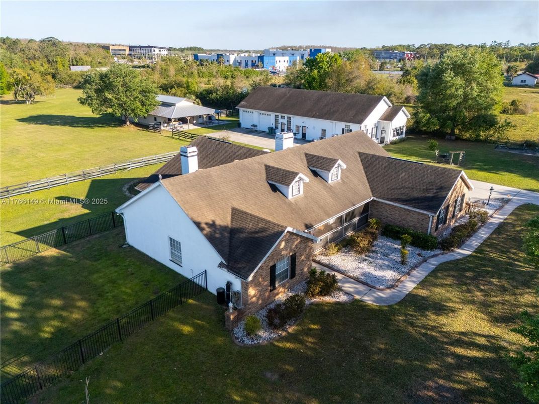 Exterior, Drone