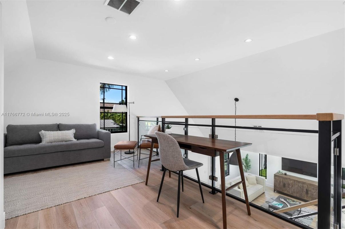 Home Office, Interior, Recessed Lighting, Wood Texture Flooring