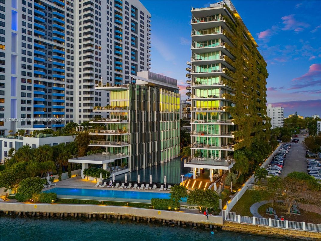 Exterior, Facade, Condo Building