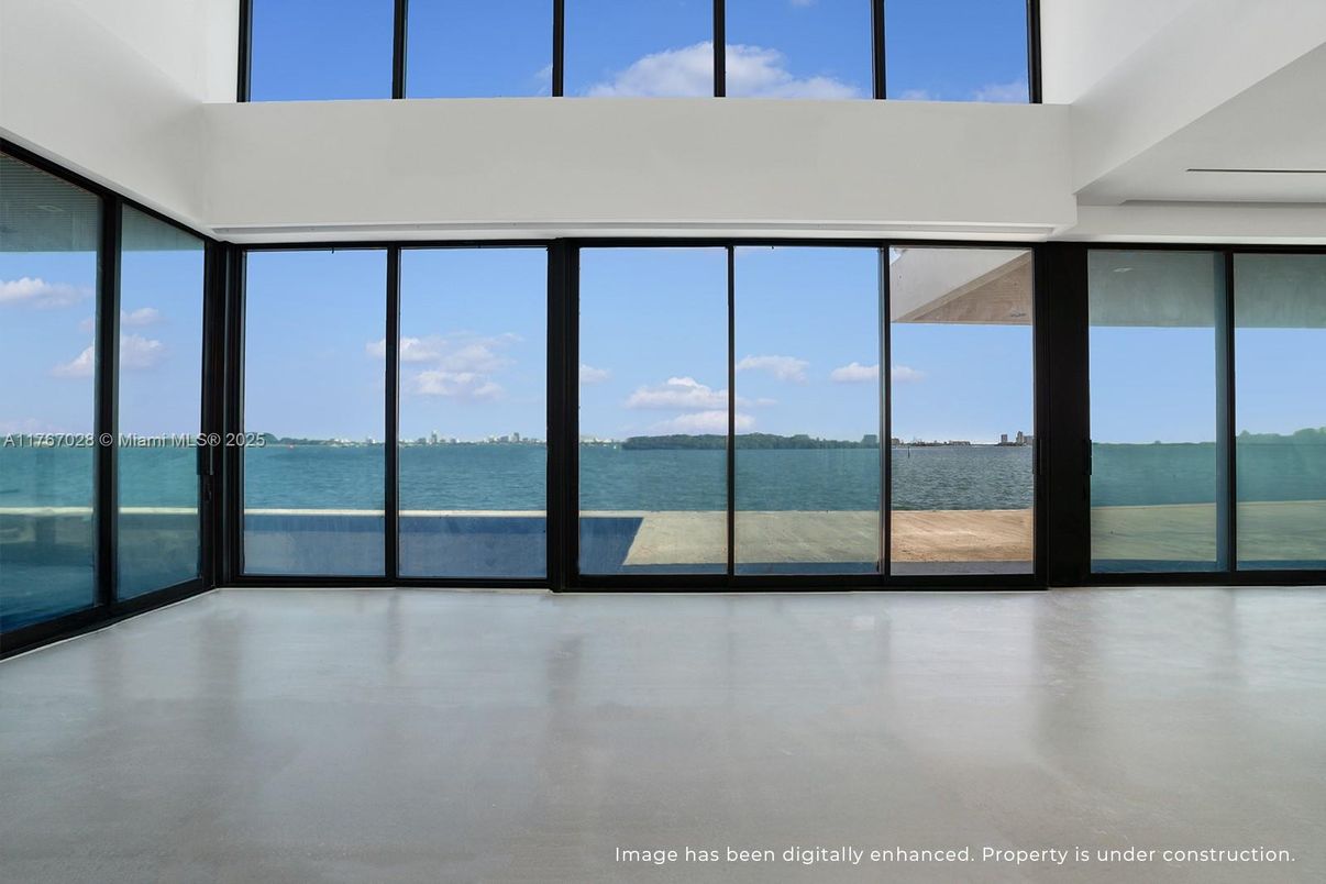 Empty room, Interior, Water