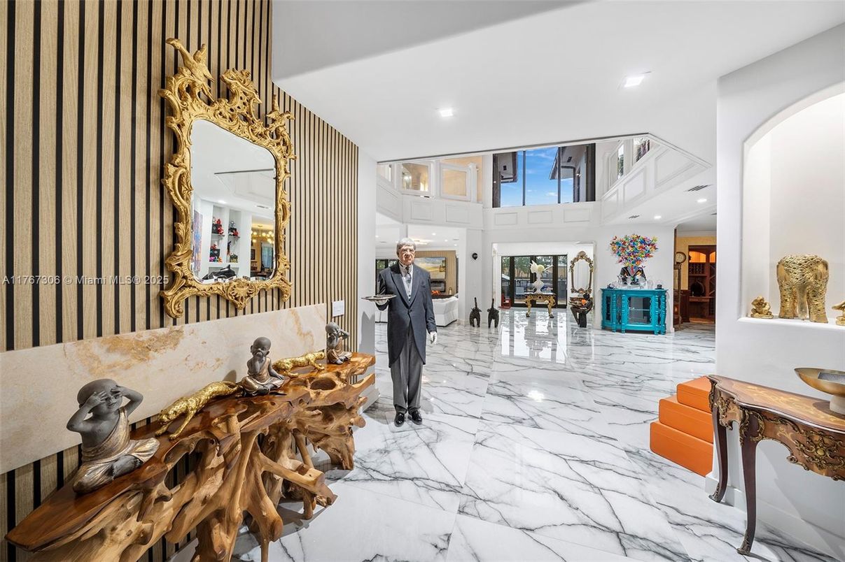Interior, Marble, Recessed Lighting