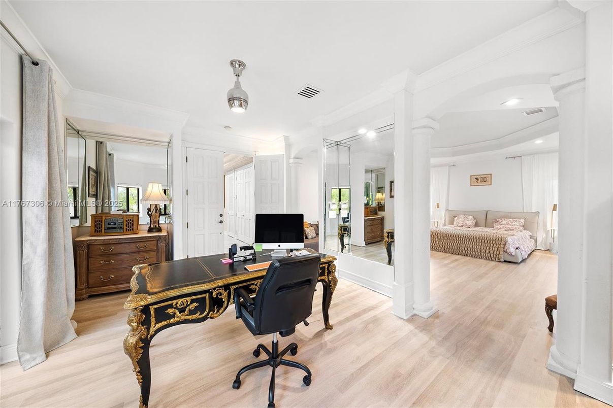 Bedroom, Home Office, Interior, Recessed Lighting, Wood Texture Flooring