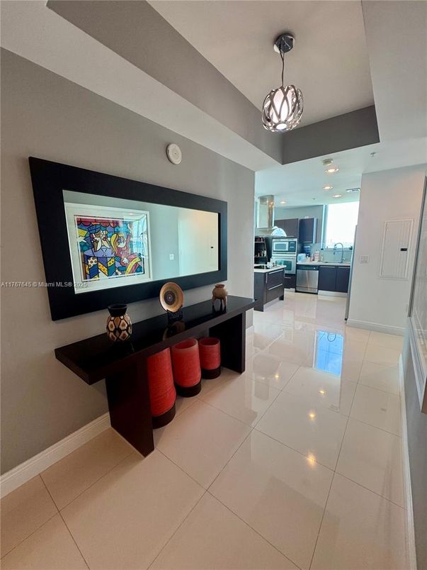 Interior, Kitchen, Living room, Pendant Lights, Recessed Lighting