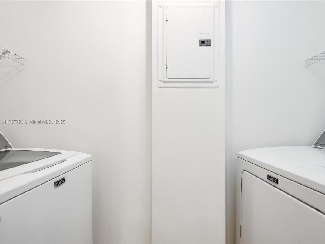 Interior, Utility Closets, Washer