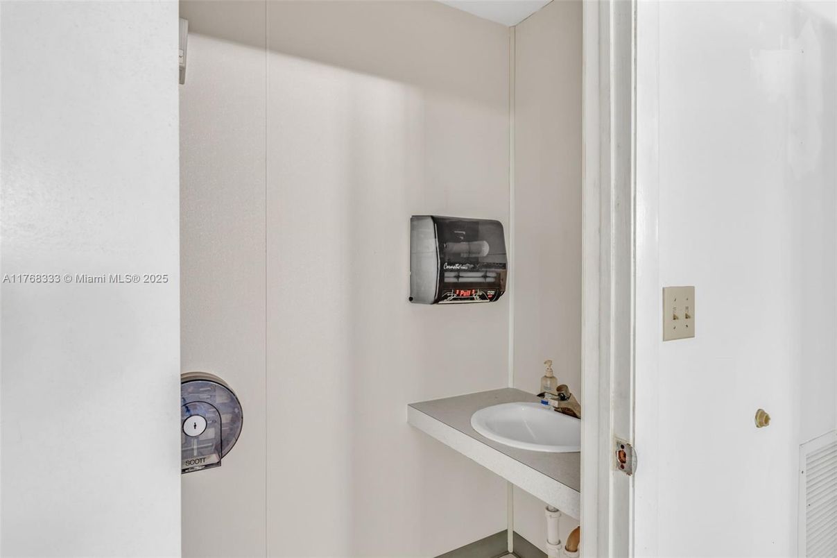 Bathroom, Interior
