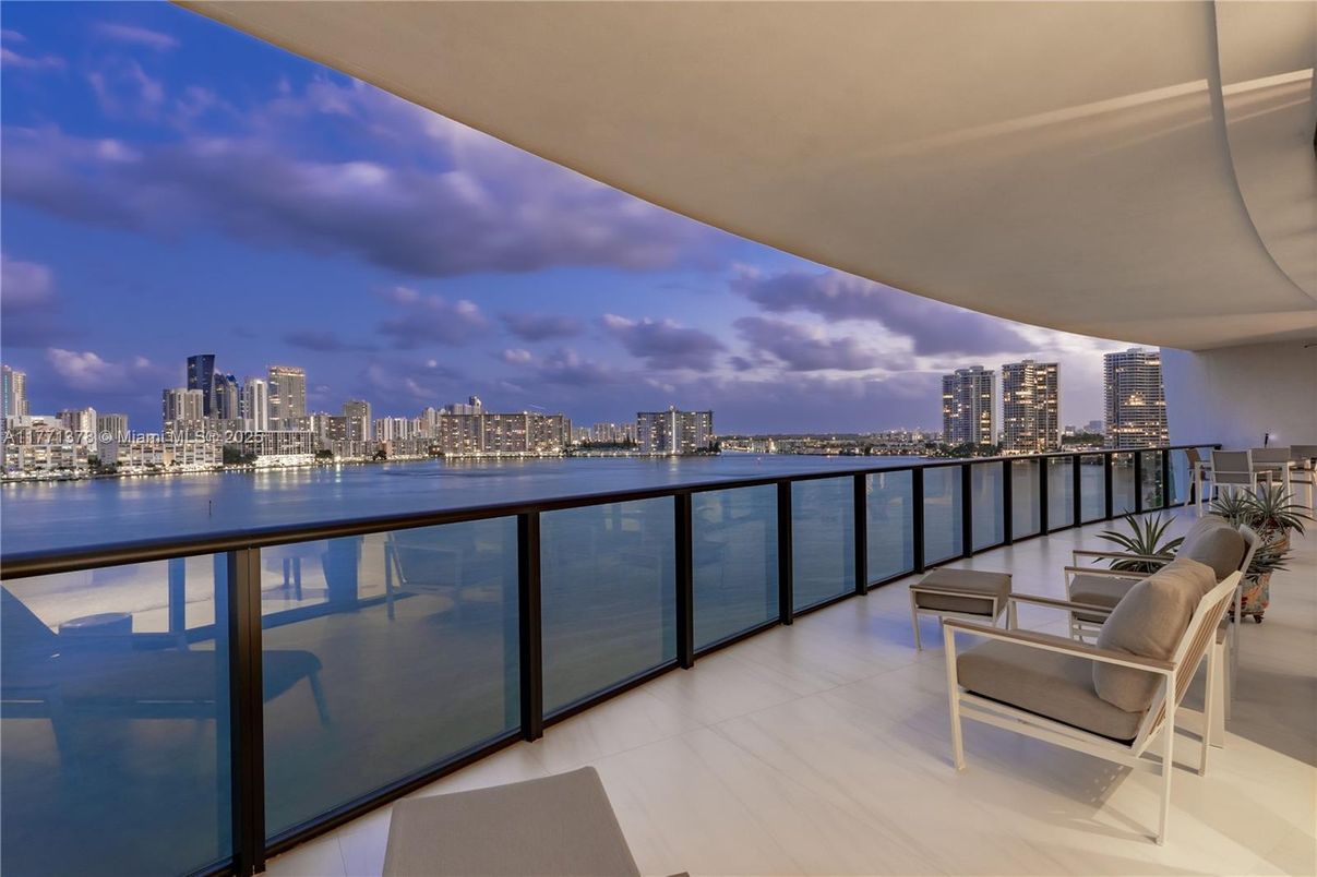 Water, Exterior, Other, Skyline