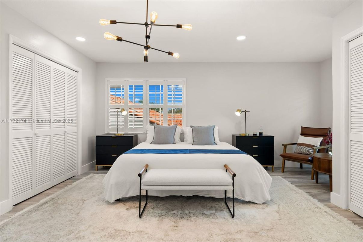 Bedroom, Interior, Pendant Lights, Recessed Lighting, Wood Texture Flooring