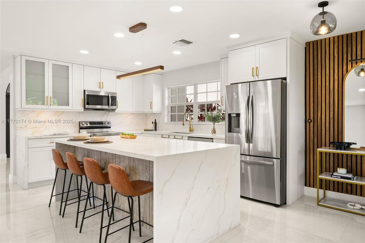 Interior, Kitchen, Pendant Lights, Recessed Lighting, Stainless Steel Appliances