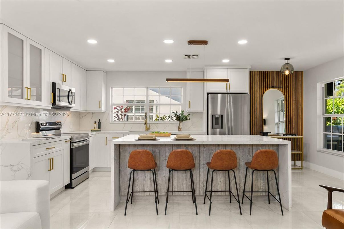 Interior, Kitchen, Pendant Lights, Recessed Lighting, Stainless Steel Appliances