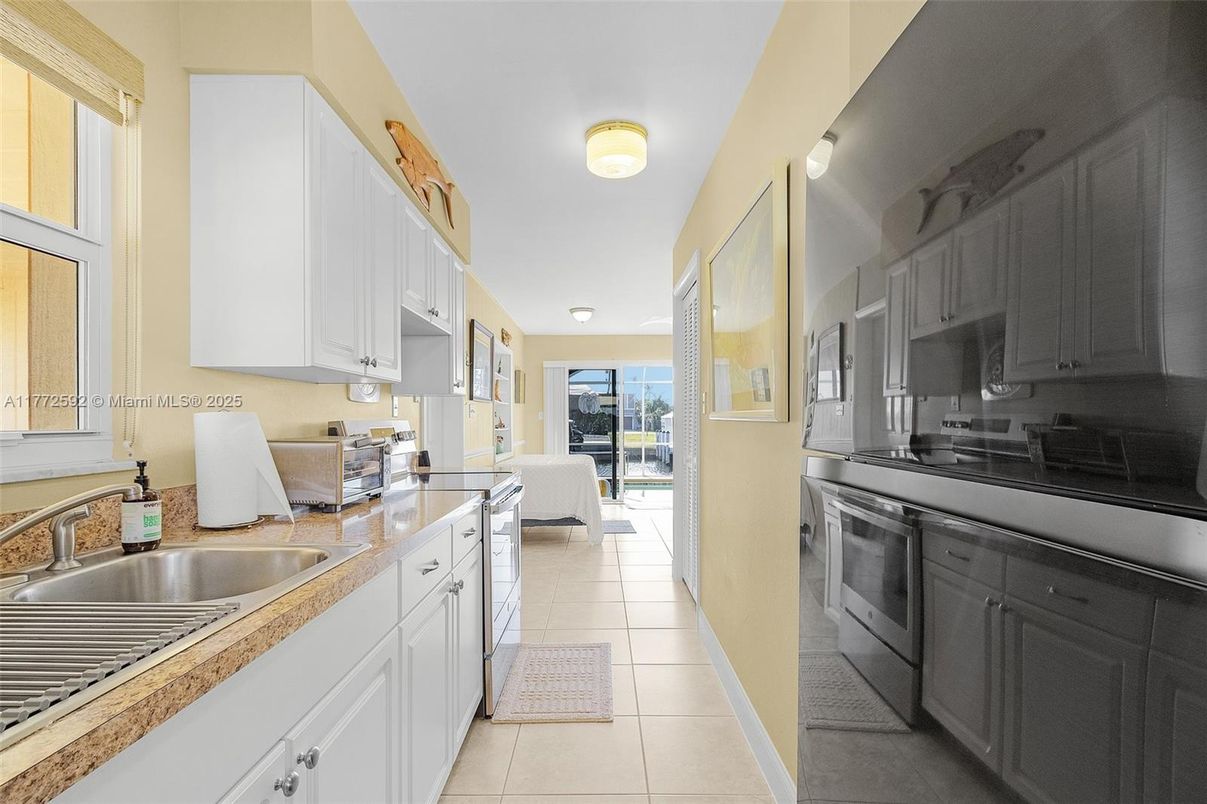 Interior, Kitchen